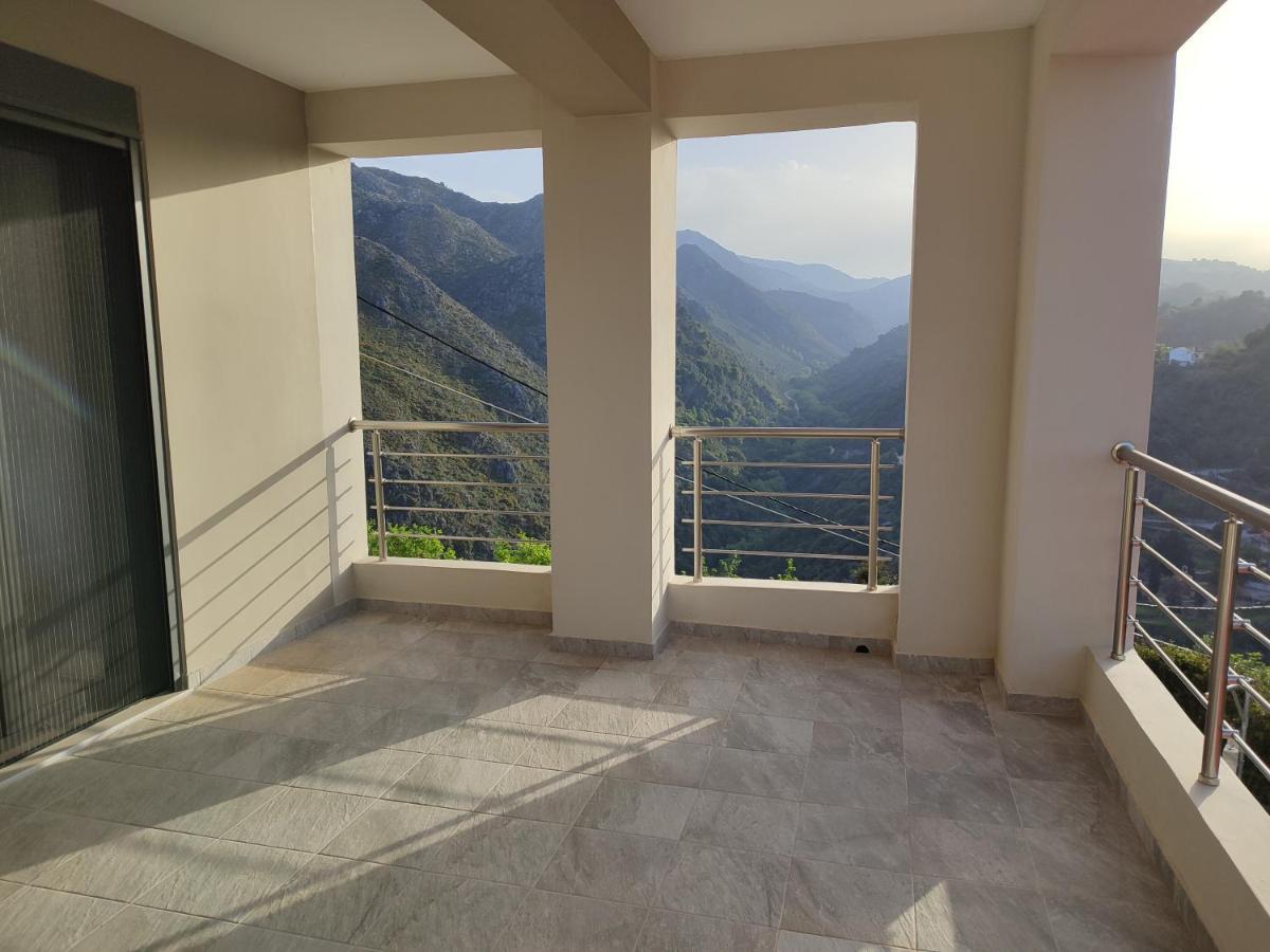 Villa Lakki's Ori